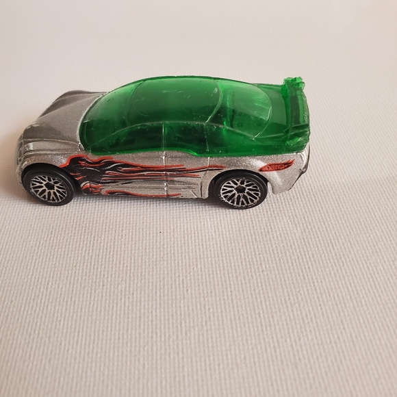Vintage 1998 "Pontiac Rageous" Hot Wheel - Picture 3 of 7